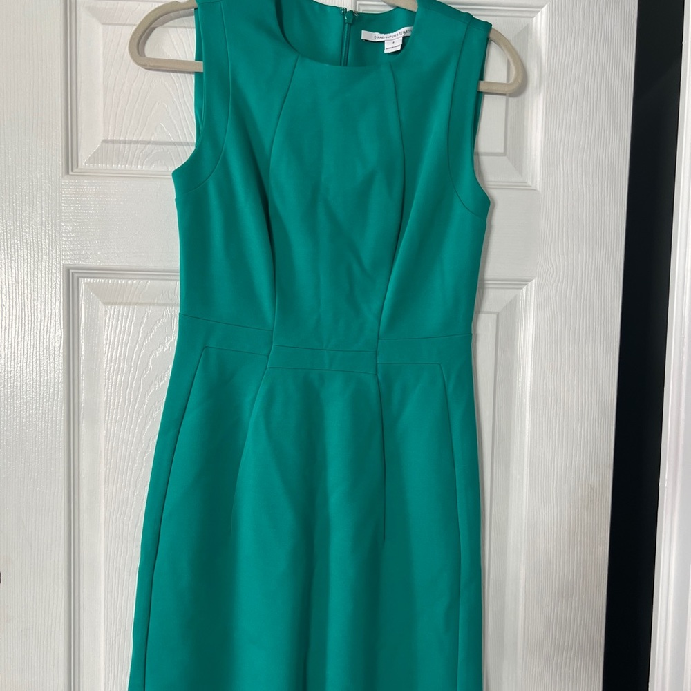 Emerald Green DVF Sheath Dress size 4